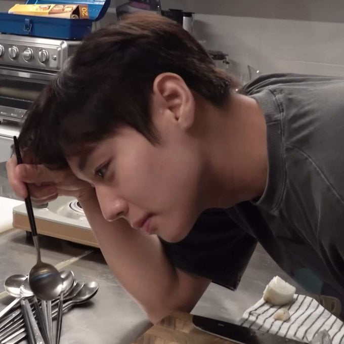 [잡담] 박지훈 눈이 관자놀이까지 있다고 | 인스티즈