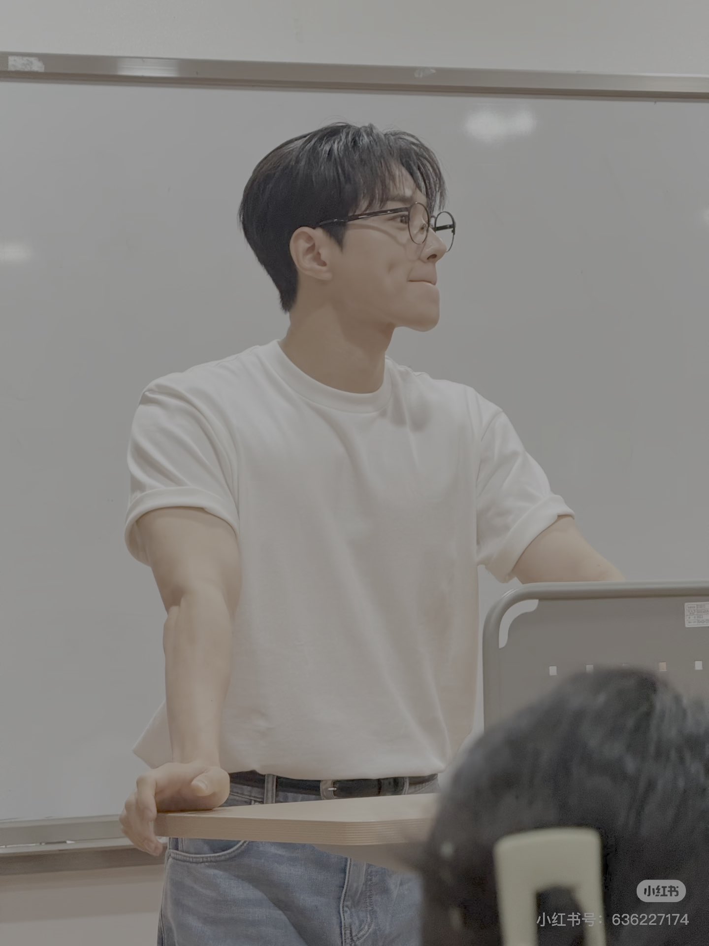 [잡담] 인피니트 엘 대학강연 사진 봐봐 🤦‍♀️이런 선배 없었어서 상대적 선배 박탈감 들어 | 인스티즈