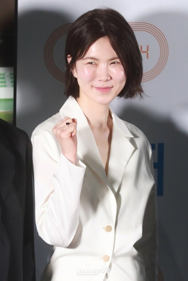 [정보/소식] 풀카운트) 공민정, 김래원 박훈 출연 '풀카운트' 합류... 베테랑 야구기자로 변신 | 인스티즈