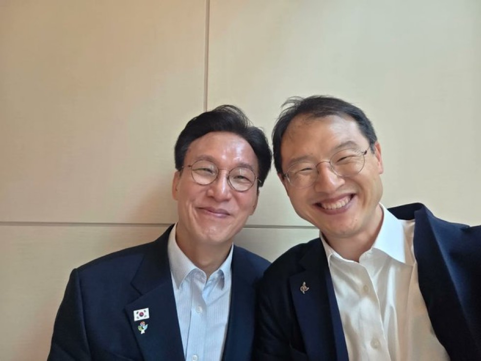 [잡담] 김상욱 국힘에 어케 잇엇던거지 | 인스티즈