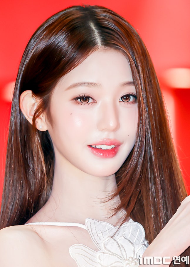 [잡담] 260611 메디큐브 행사 참석한 장원영 기사사진 | 인스티즈