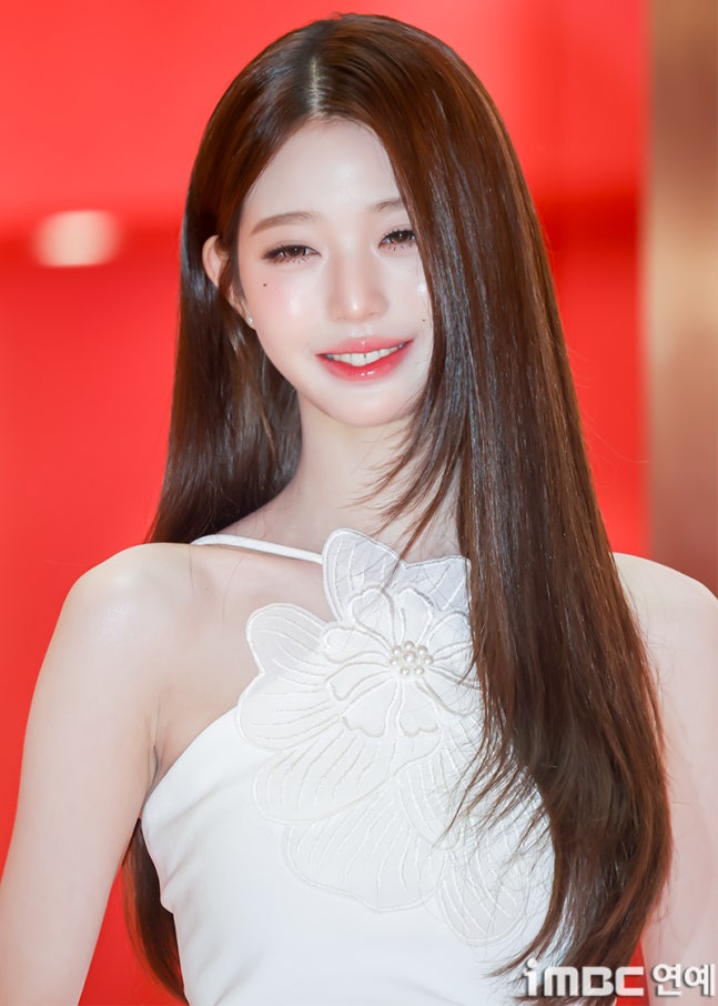 [잡담] 260611 메디큐브 행사 참석한 장원영 기사사진 | 인스티즈