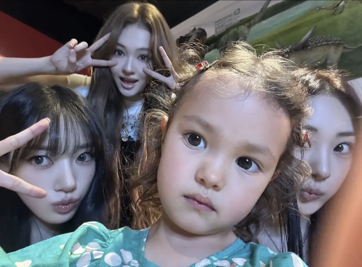 [잡담] 리나 진짜 엘라 미니미 같고 너어무 귀여움 ㅠㅠㅠㅠㅠ | 인스티즈