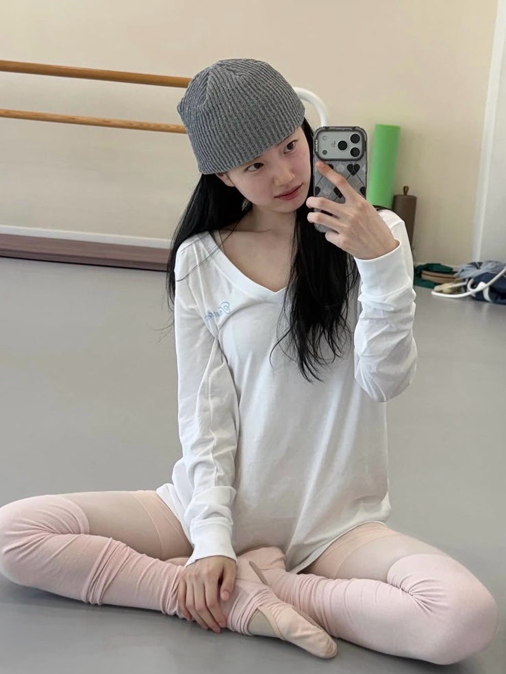 [잡담] 근데 수지 이거 최근인가? 뭔가 이런 말간 모습 조아 | 인스티즈