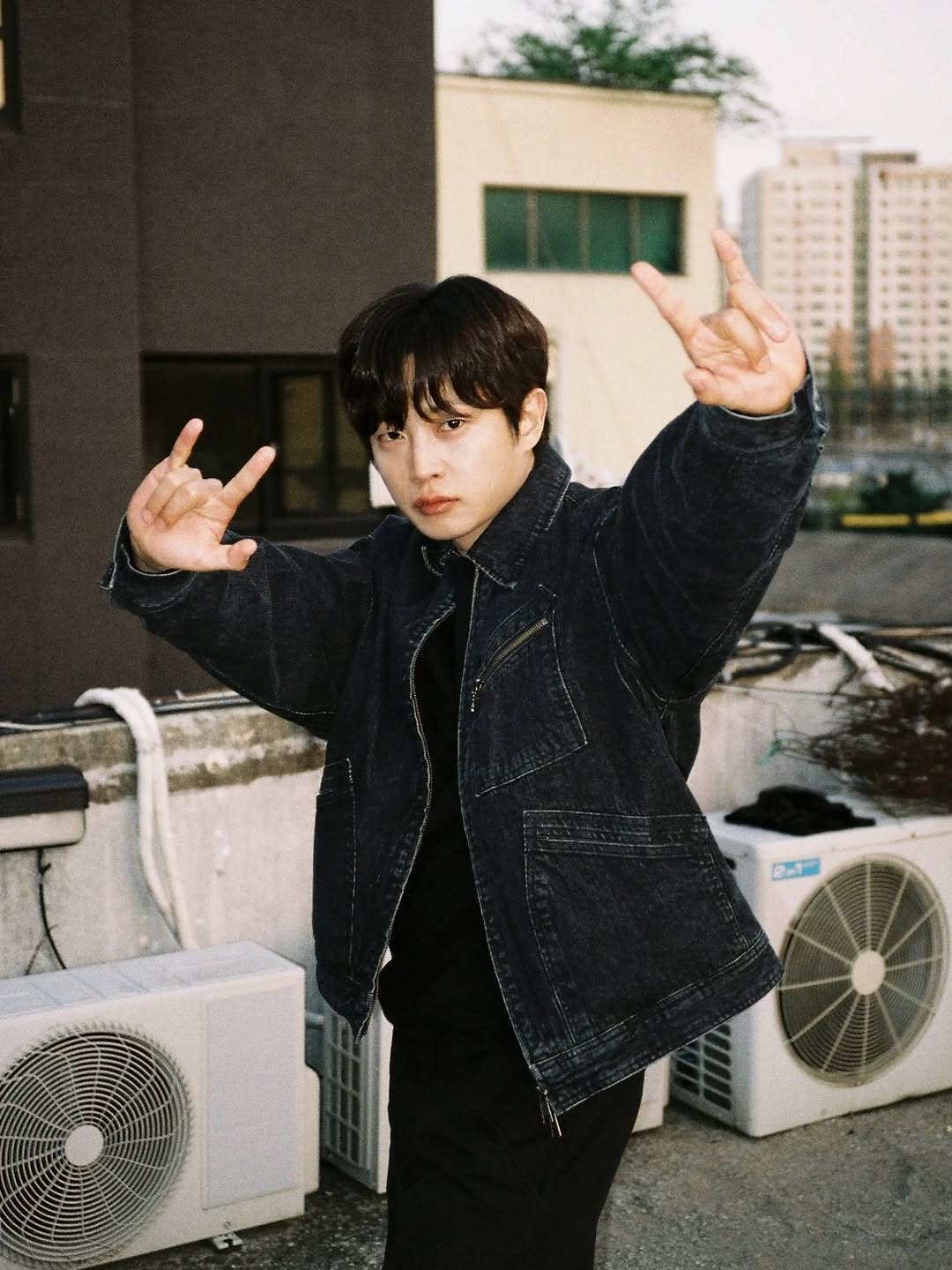 [정보/소식] 멋진신세계) 김민석 인스타 (💕지효광남💕) | 인스티즈