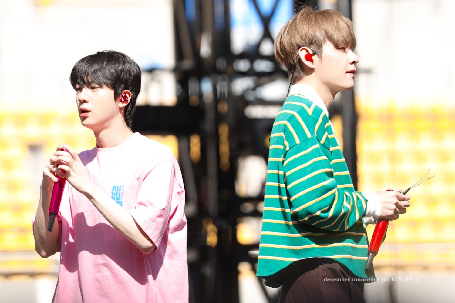 [잡담] 방탄 진 뷔 짤 색감 예쁘다 | 인스티즈