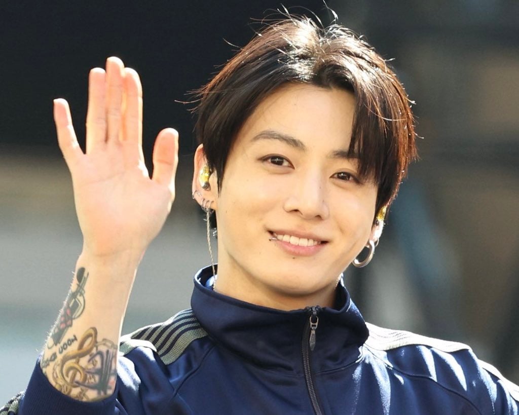 [잡담] 정국 오늘 얼굴 | 인스티즈