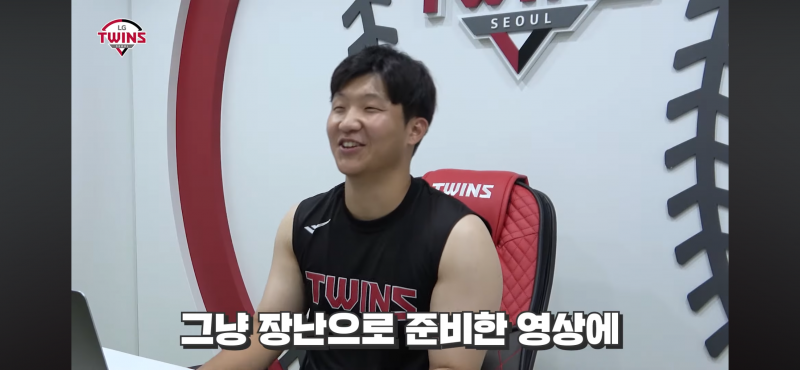 [잡담] 예전 엘튜비 영상들 보는데 이거 보경이 맞지??? | 인스티즈