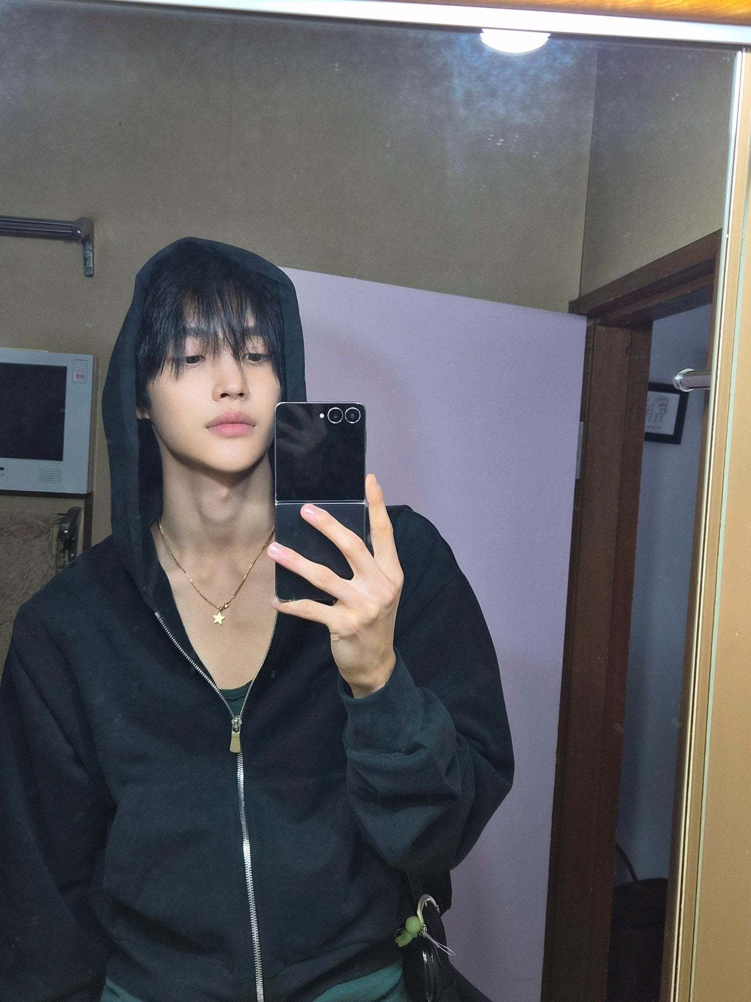 [잡담] 원빈님 요즘 얼굴폼 미쳤꾸마 | 인스티즈