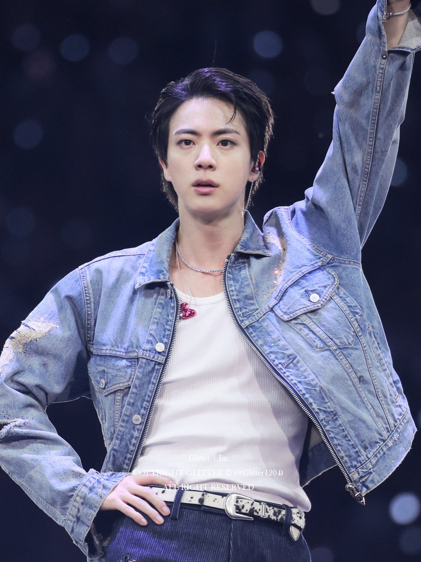 [잡담] 부산 콘 1일차 방탄 진 볼 사람 | 인스티즈