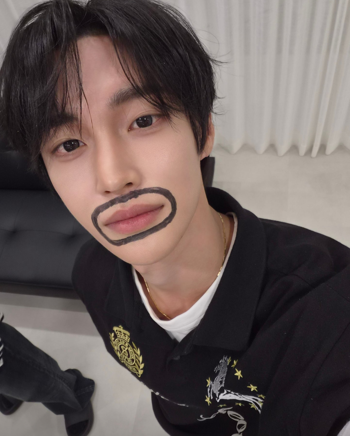 [잡담] 원빈 위버스 진짜 개잘생겼네 | 인스티즈