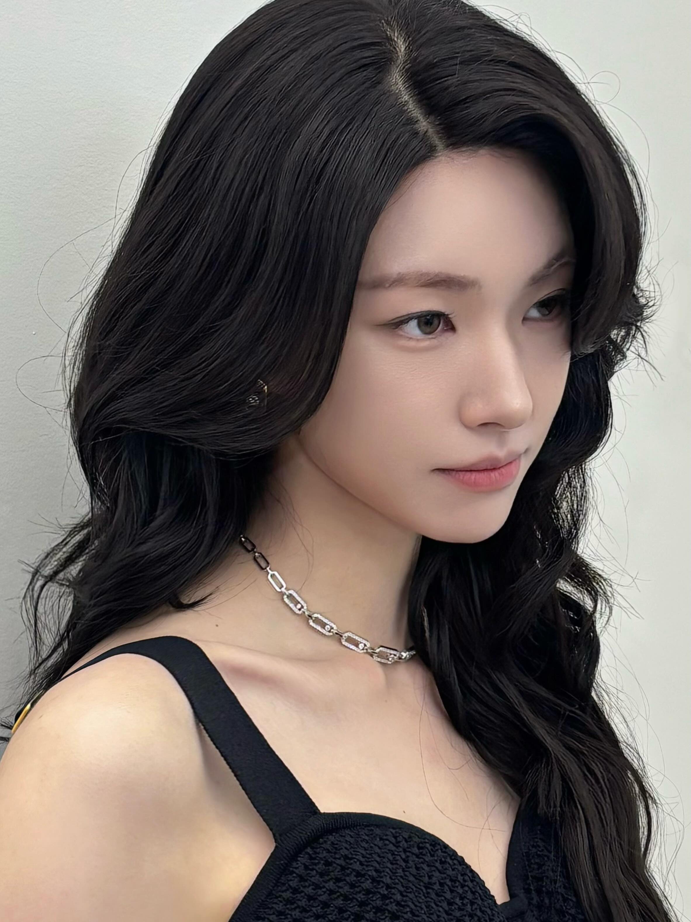 [잡담] 260612 배우 하영 인스타 업뎃 | 인스티즈
