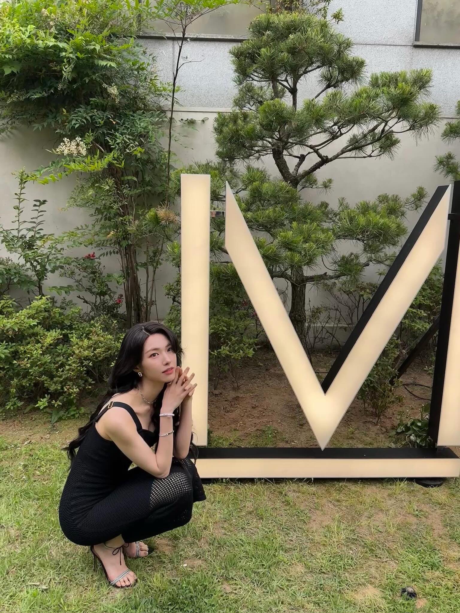 [잡담] 260612 배우 하영 인스타 업뎃 | 인스티즈