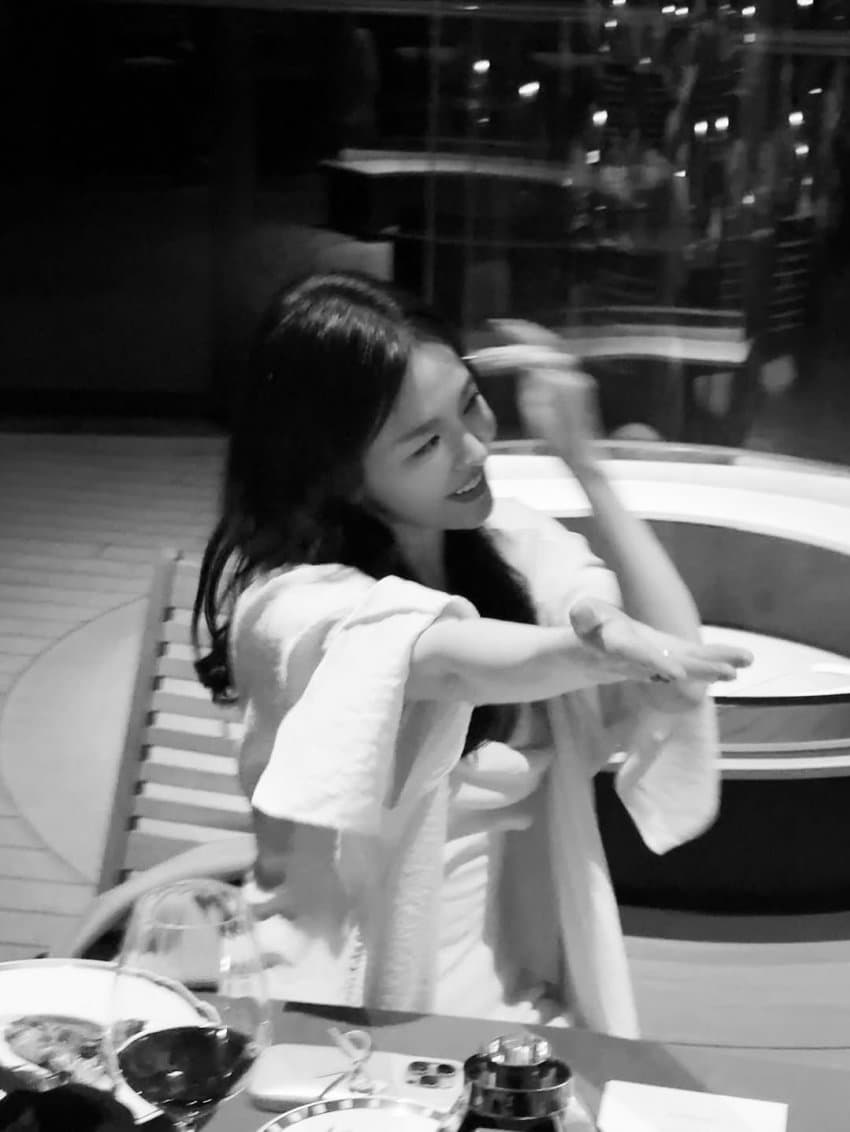 [잡담] 송혜교) 260613 송혜교 인스타 업뎃 | 인스티즈