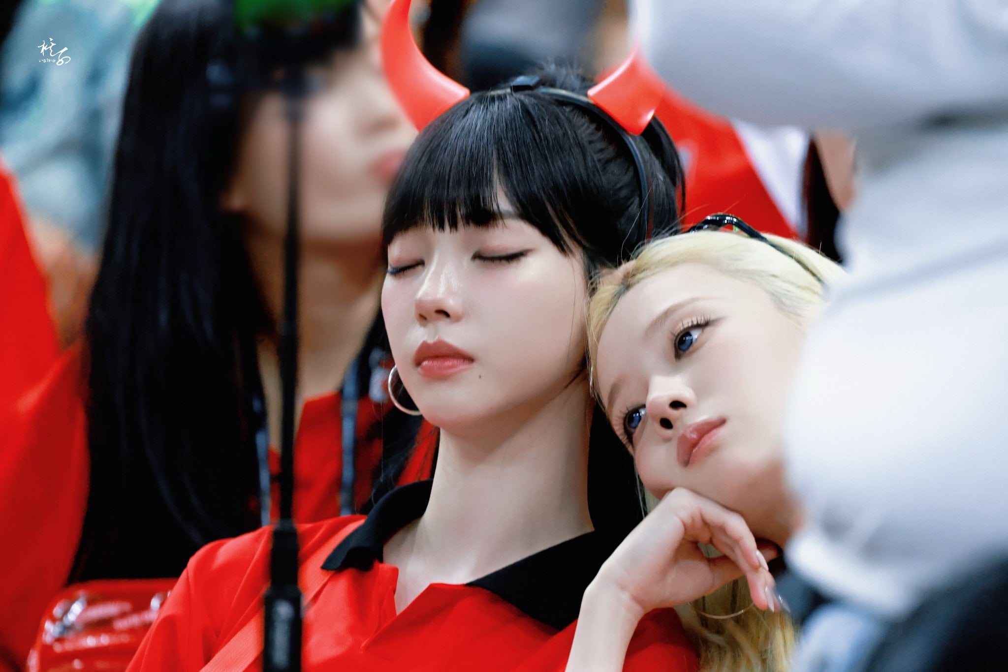 [잡담] 슴 진짜 카리나 윈터 어케함?? 둘 붙여둔거 감다살 | 인스티즈