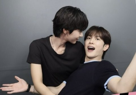 [잡담] 설인아 왜 남돌 같은 느낌남 | 인스티즈