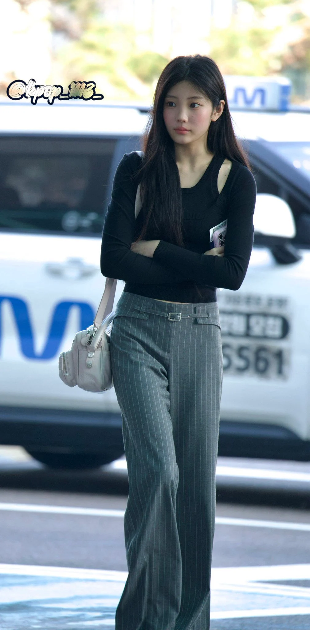 [잡담] 원희 오늘 공항 오프숄더 어디꺼야?? | 인스티즈