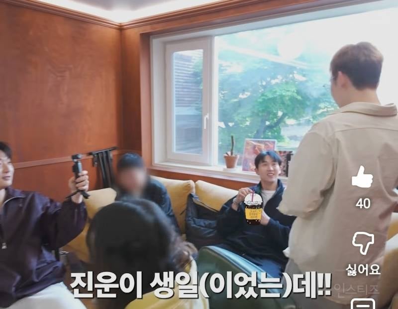 데뷔 19년차에도 먹는걸로 투닥거리는 남돌그룹.jpg | 인스티즈