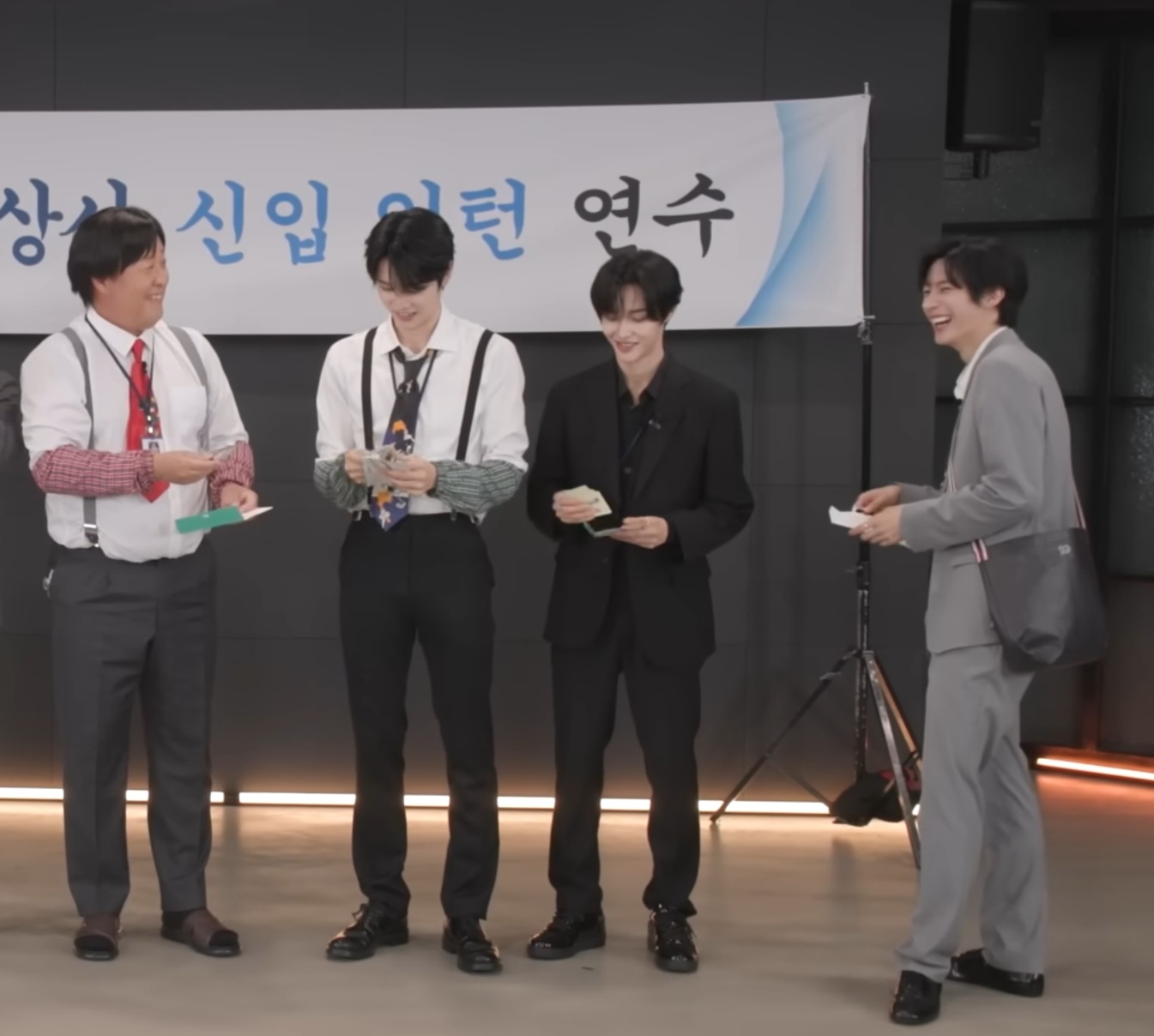 [잡담] 앤톤 이거 취저인가봐 | 인스티즈
