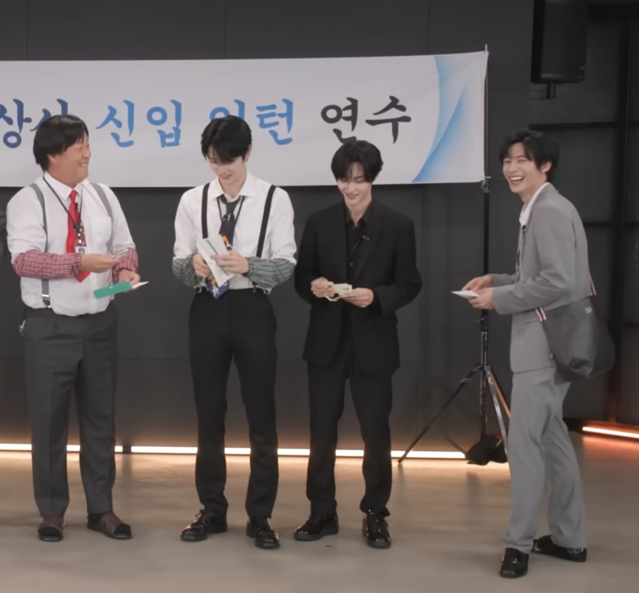 [잡담] 앤톤 이거 취저인가봐 | 인스티즈