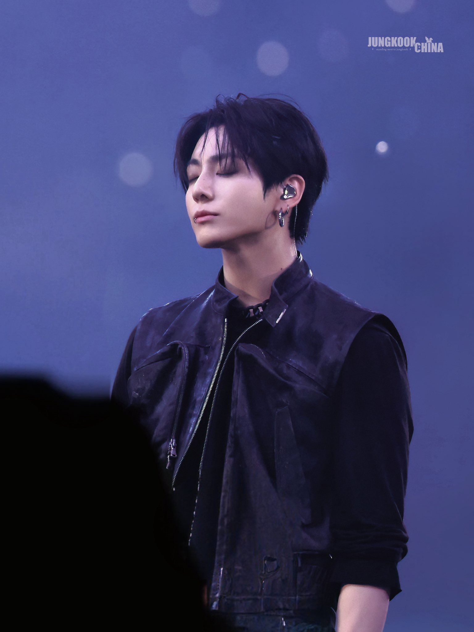 [잡담] 아니 정국 중국바 사진 왜 잘 찍음? | 인스티즈
