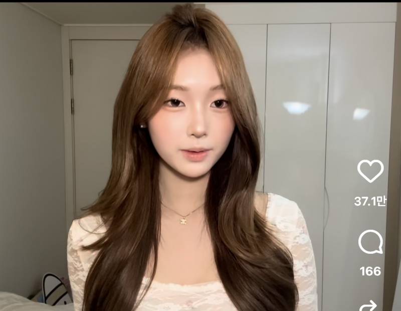 [잡담] 엥 인스타 이런 여자들 도대체 뭐로 찍는걸까 아는 사람?? | 인스티즈