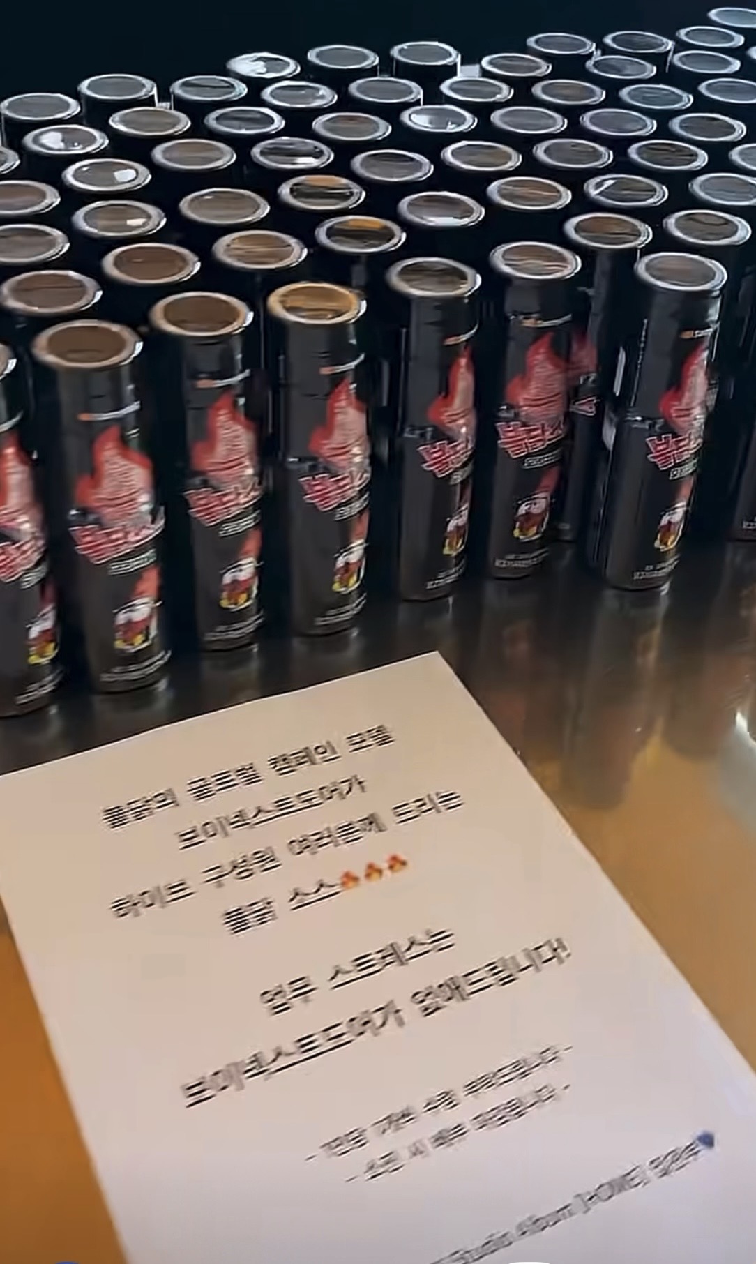 [잡담] 보넥도 하이브 직원들한테는 역조공 불닭 소스함 | 인스티즈