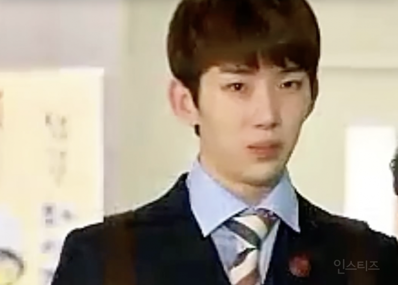 생각지도 못한 관계성을 가진 김혜수와 조권....JPG | 인스티즈