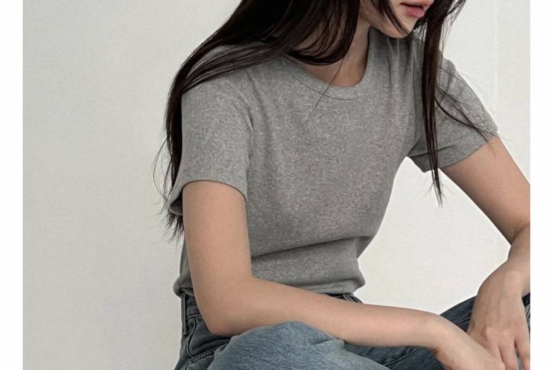 [잡담] 소개팅에 이런 기본 면티 에바임? | 인스티즈