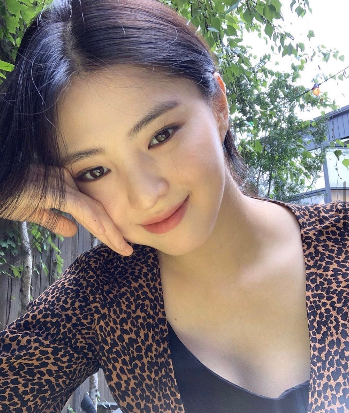 [잡담] 류진 김지은 한소희 자매같이 닮았어 | 인스티즈