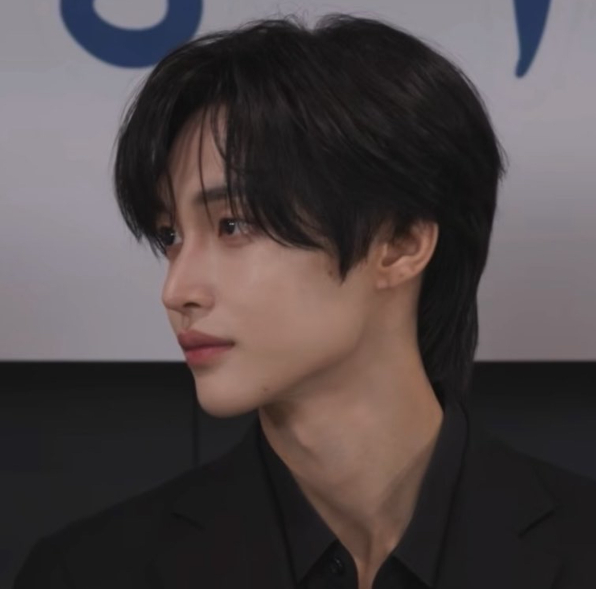 [잡담] 하와수 원빈 뭐임 왜이렇게 잘생겼어 | 인스티즈