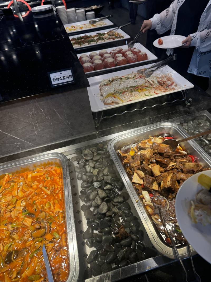 [잡담] 와 전라도는 예식장 뷔페도 맛있는건가.. | 인스티즈