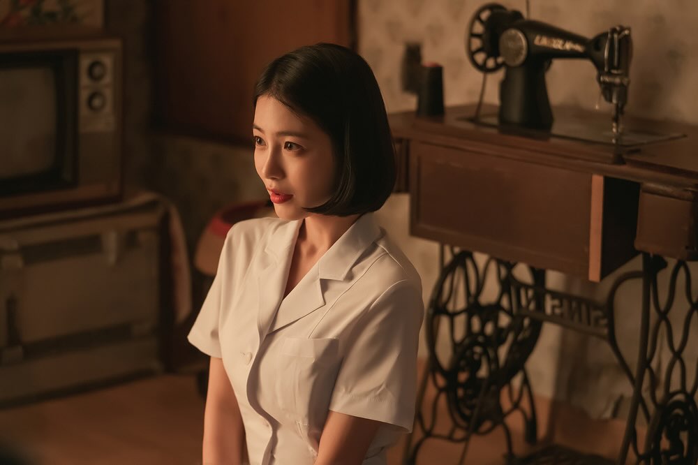 옛날 간호사복 입은 신예은 | 인스티즈