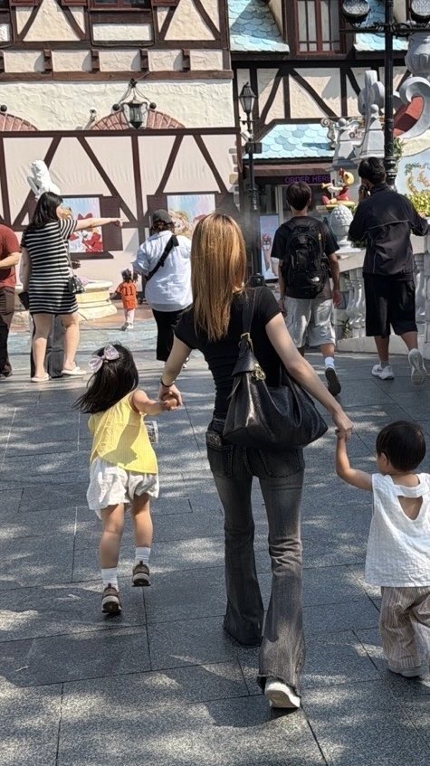 [잡담] 신인배우가 노출이 심하다... | 인스티즈