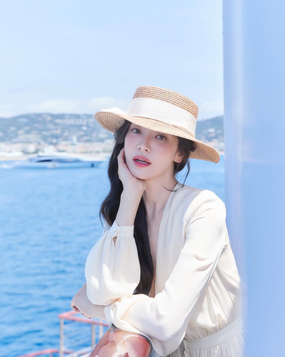 [잡담] 송혜교) 260615 송혜교 인스타 💋 🐝 | 인스티즈