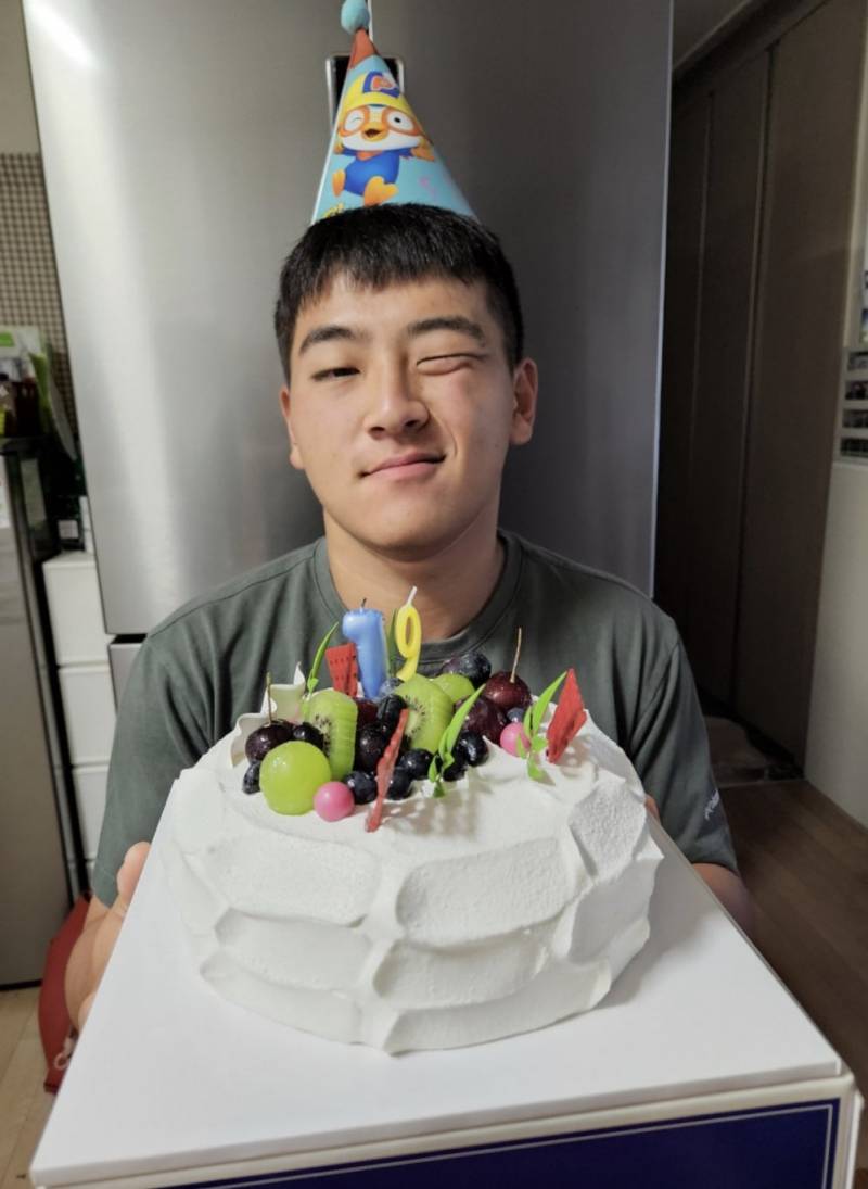 [잡담] 동헌이 애기때 사진 왤케 귀여움? ㅠㅠ | 인스티즈