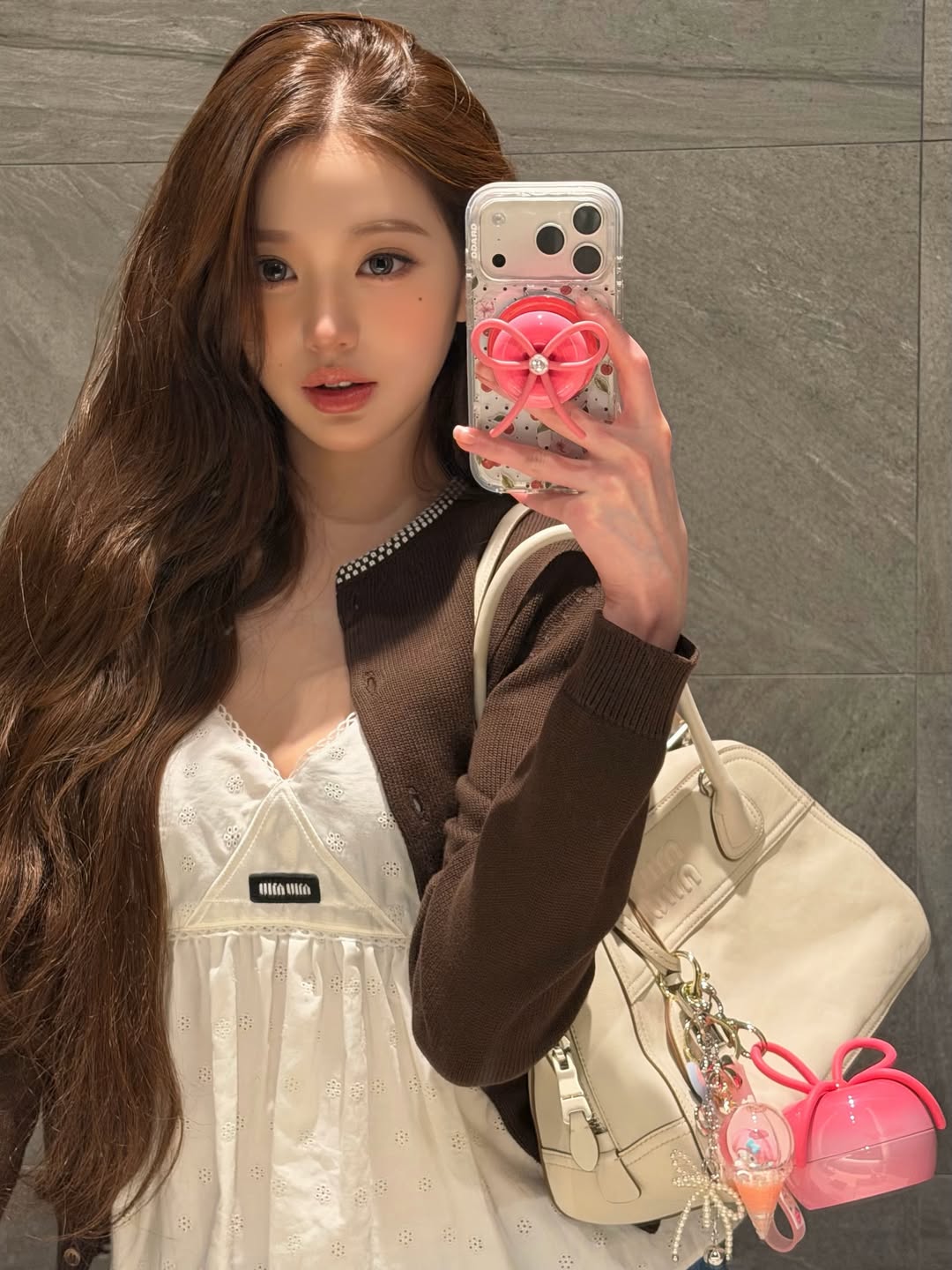 [잡담] 원영이 이 케이스 맘에 들었나바 | 인스티즈