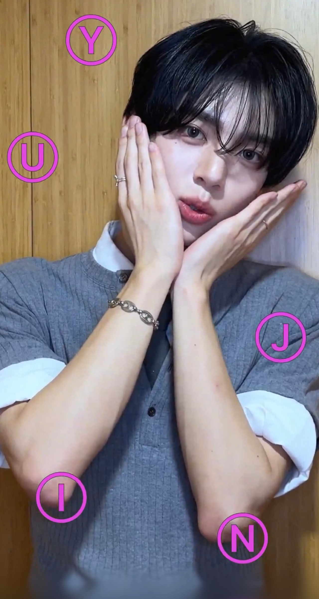 [잡담] 한유진 너무 이뿌게 생김.. | 인스티즈