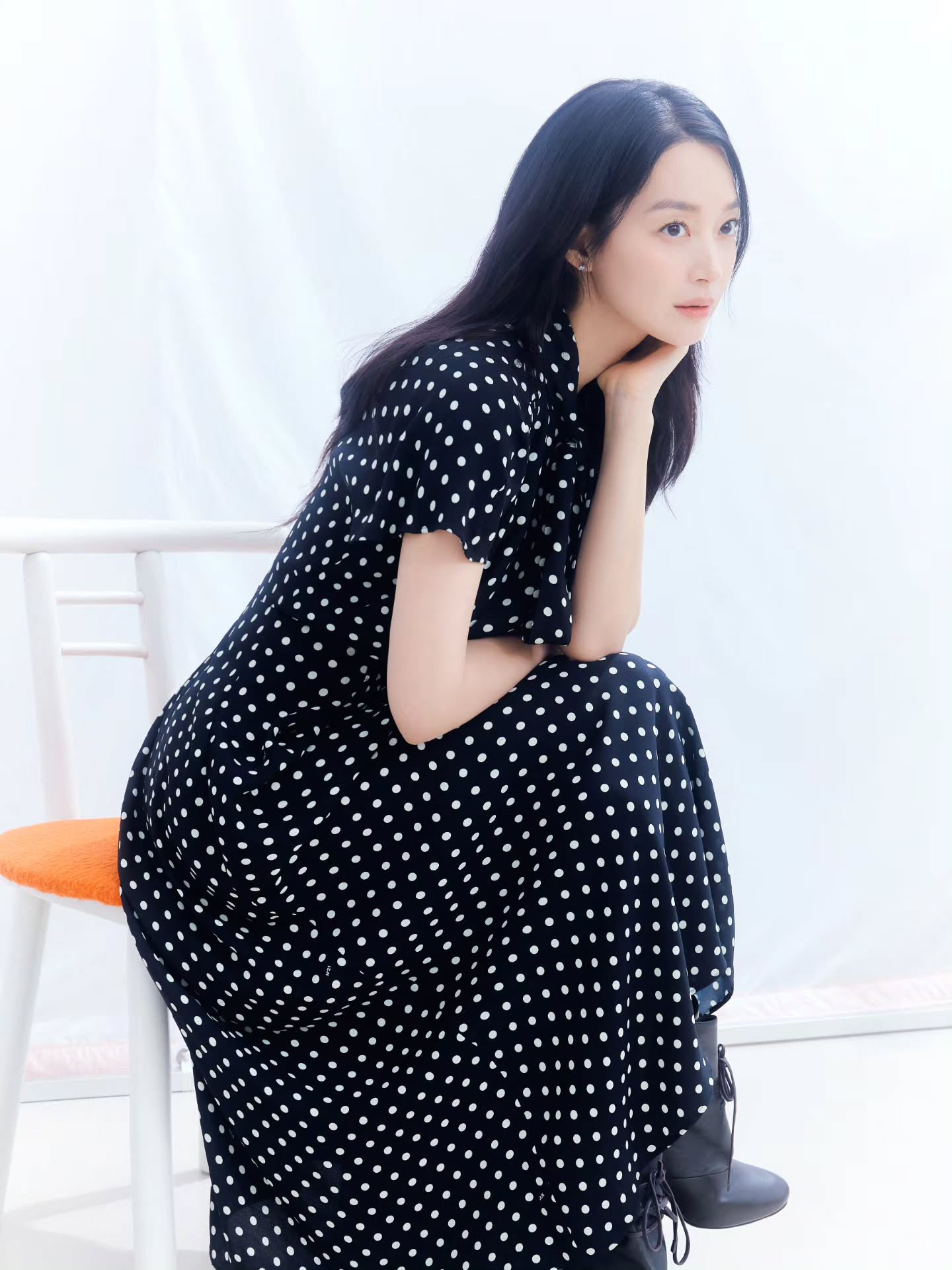[잡담] 신민아) 눈동자 신민아 인터뷰 사진 | 인스티즈