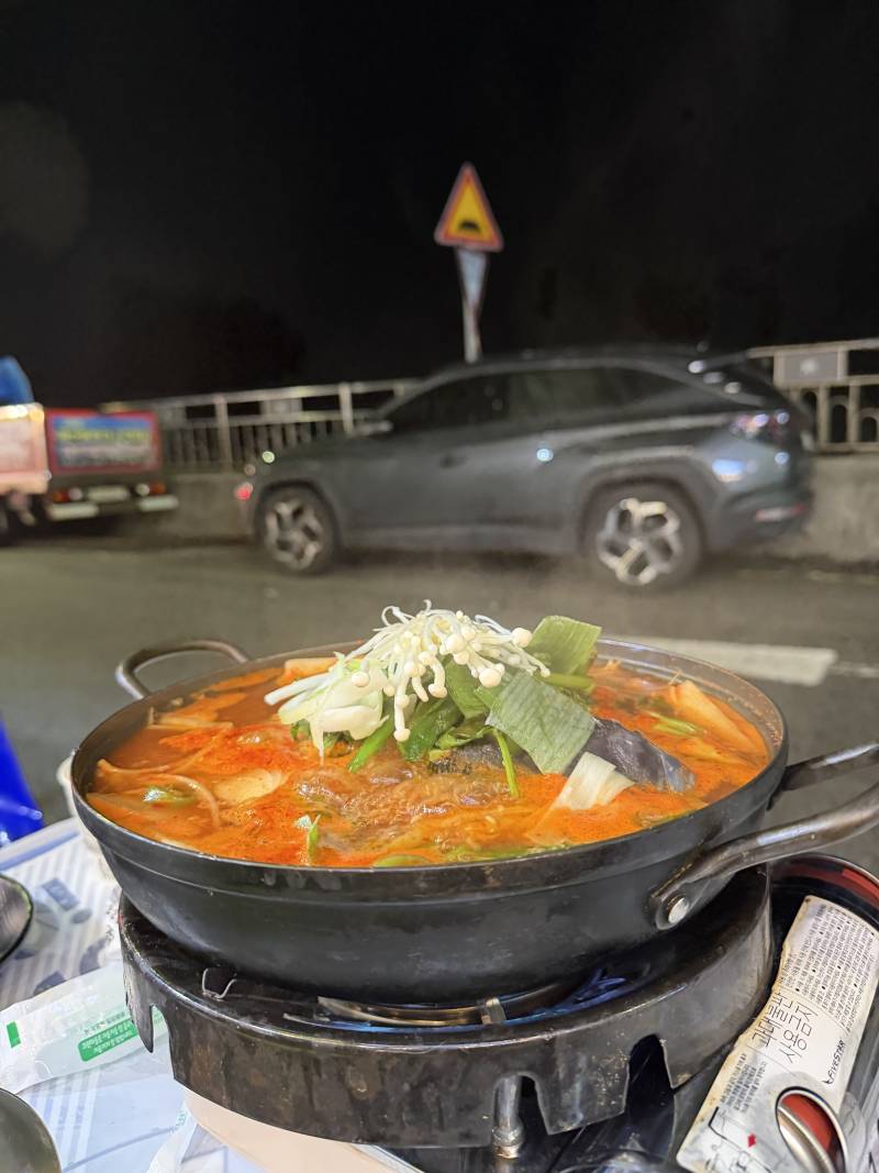 [잡담] 실시간 야장 분위기 만끽중~!~!~!! | 인스티즈