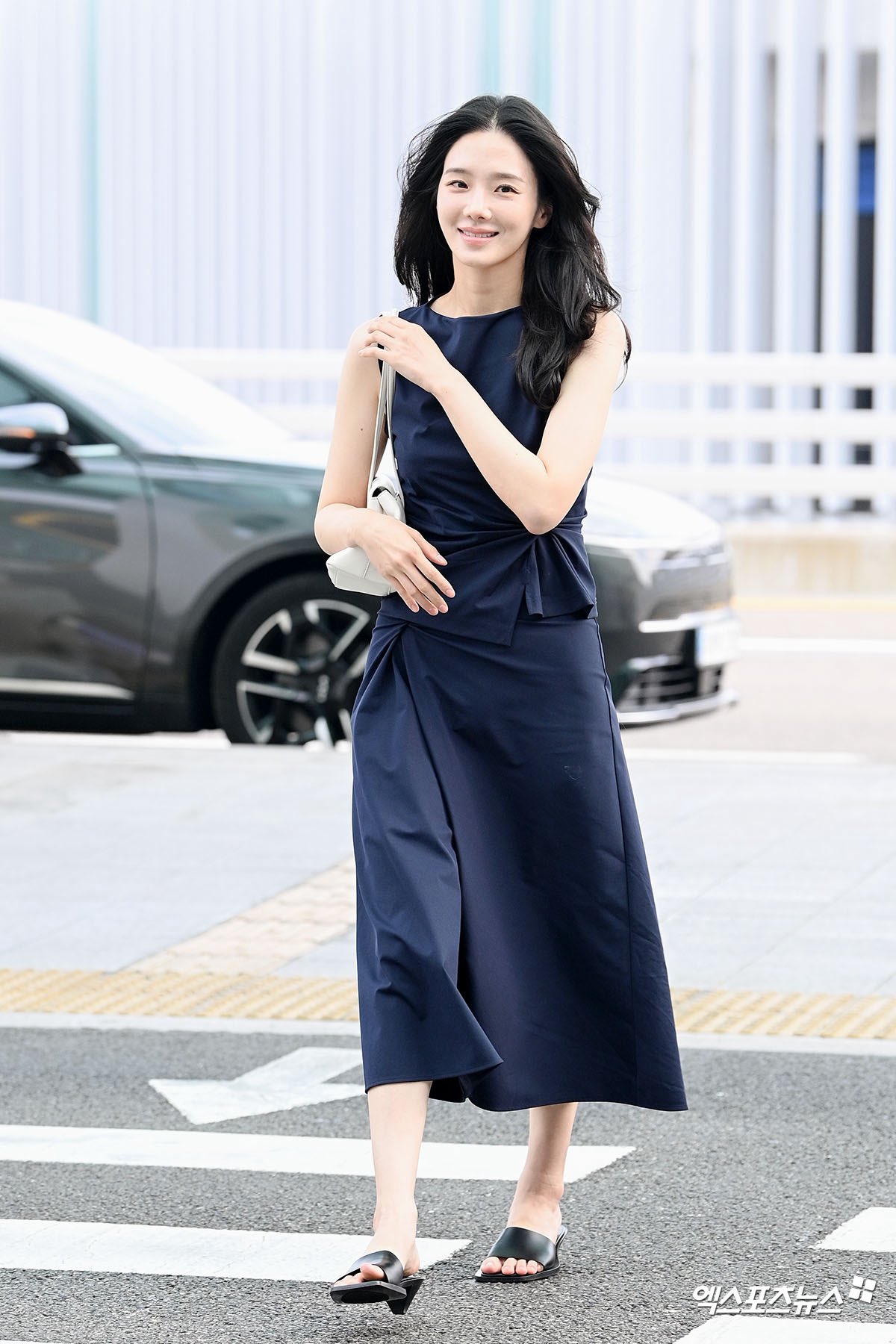 [잡담] 박규영) 260617 뉴욕 출국한 박규영 기사사진 | 인스티즈