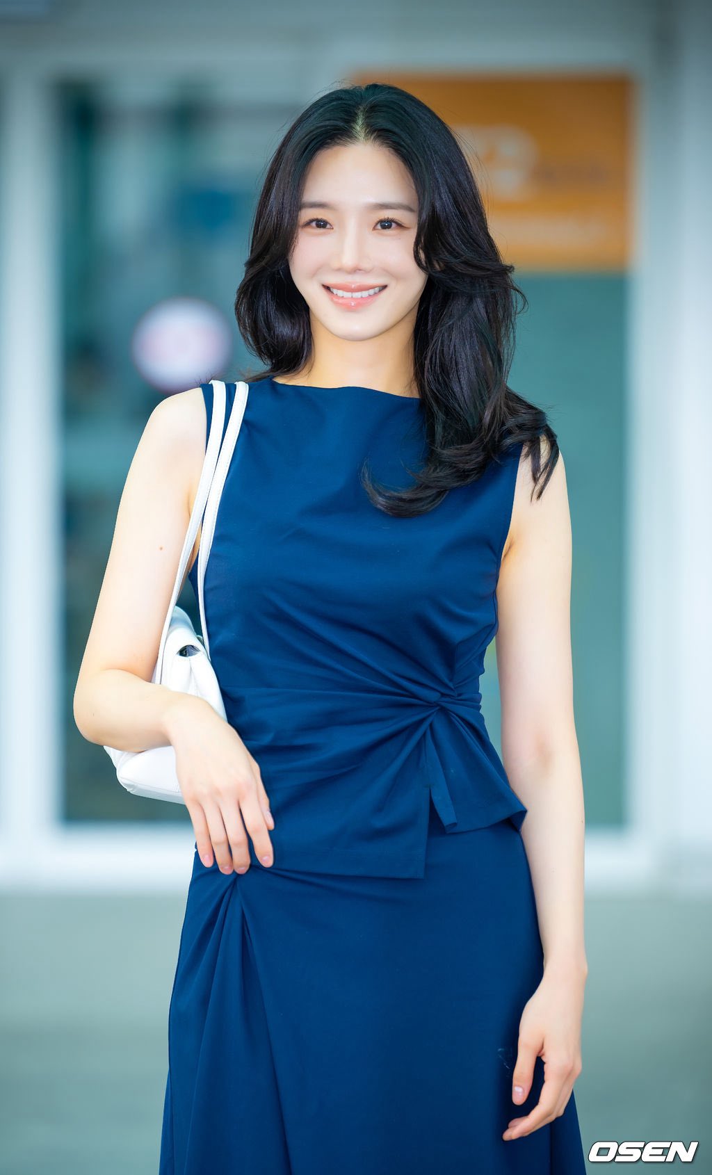 [잡담] 박규영) 260617 뉴욕 출국한 박규영 기사사진 | 인스티즈