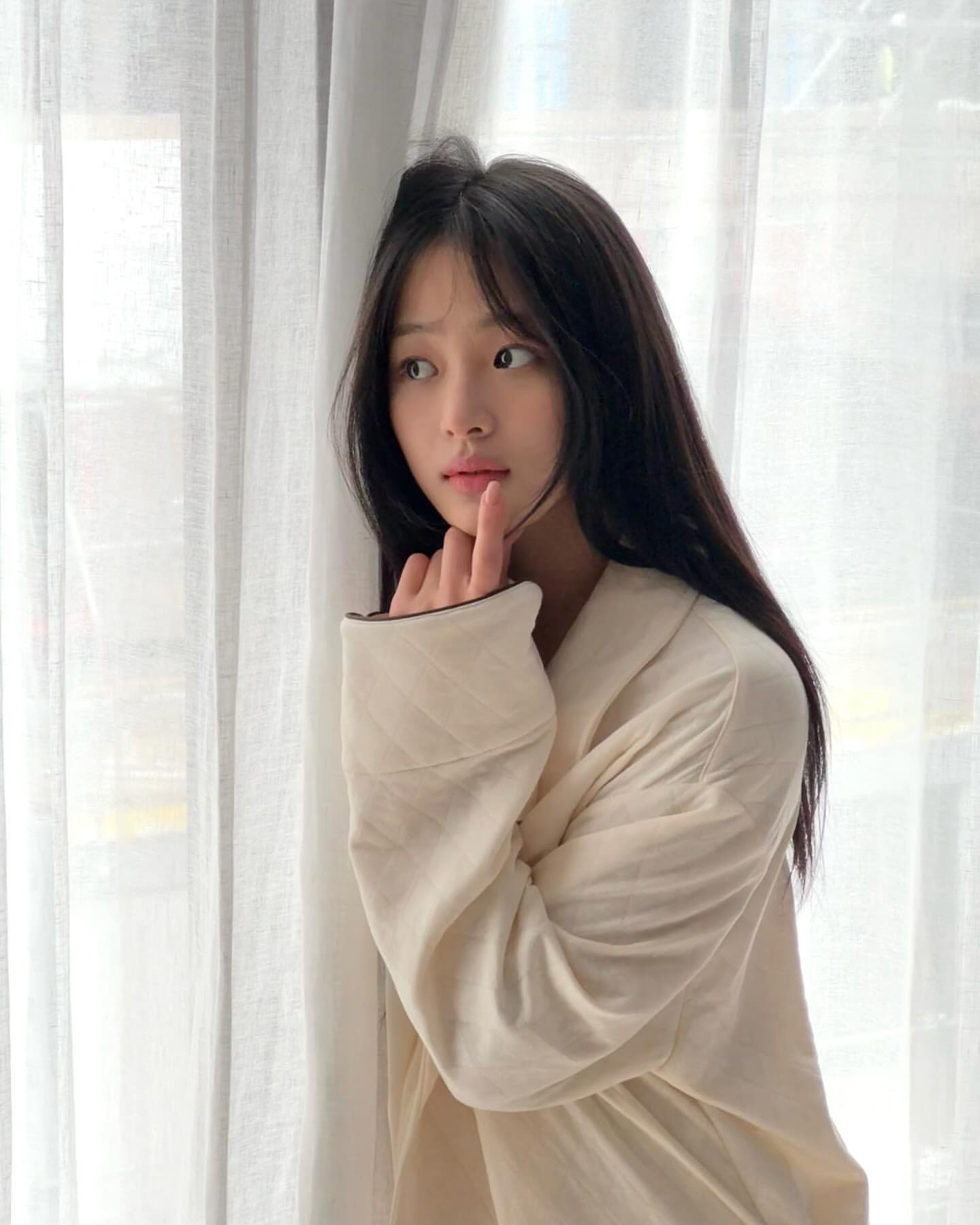[잡담] 엄마가 뉴진스 민지 사진 보고 뭐라 그랬어 | 인스티즈