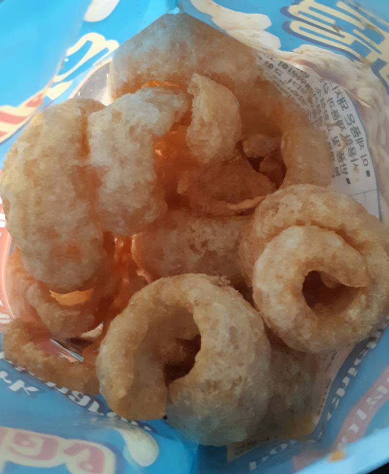 [잡담] 오늘의 오후 간식 돼지껍데기 과자 | 인스티즈