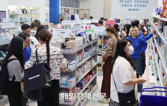 요즘 외국인들이 𝙅𝙊𝙉𝙉𝘼 쓸어간다는 것..JPG | 인스티즈