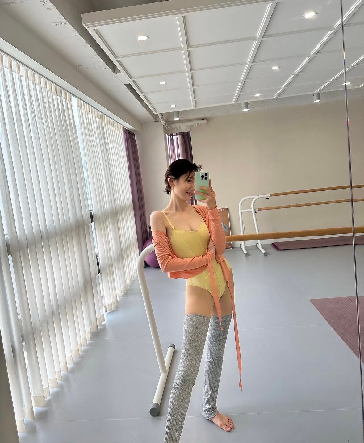 [잡담] 박지현 대체 얼마나 마른걸까.... | 인스티즈
