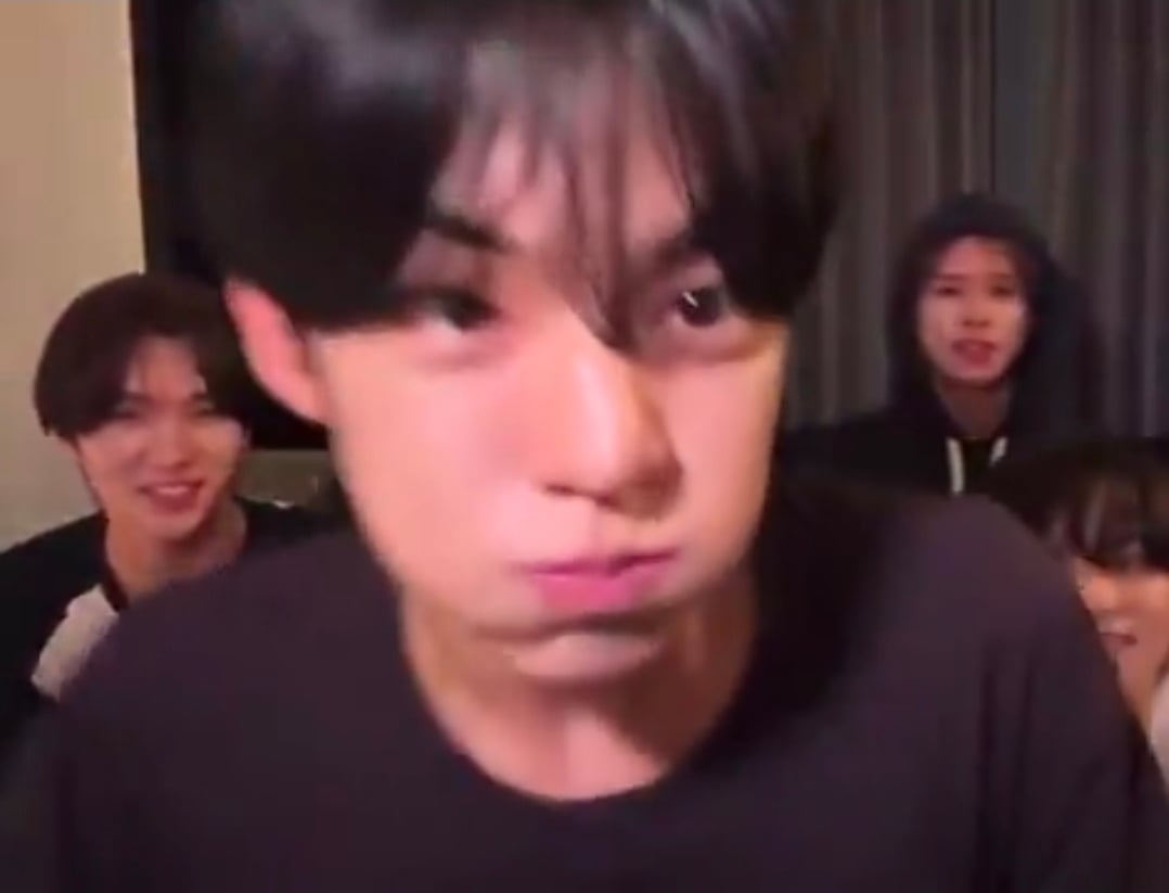[잡담] 도훈이 똥개주의보 ㅋㅋㅋㅋㅋㅋㅋㅋㅋㅋㅋㅋㅋㅋㅋ | 인스티즈