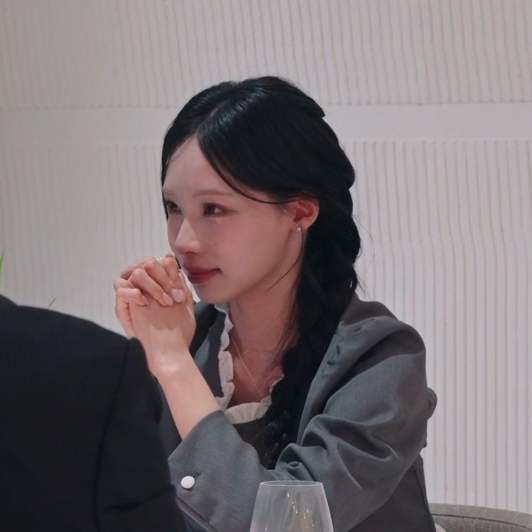 [잡담] 원이 우는거 뮌가 환연재질이다... | 인스티즈