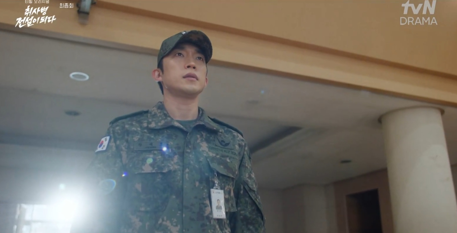 [잡담] 이상이 군복 잘 어울리는듯 | 인스티즈