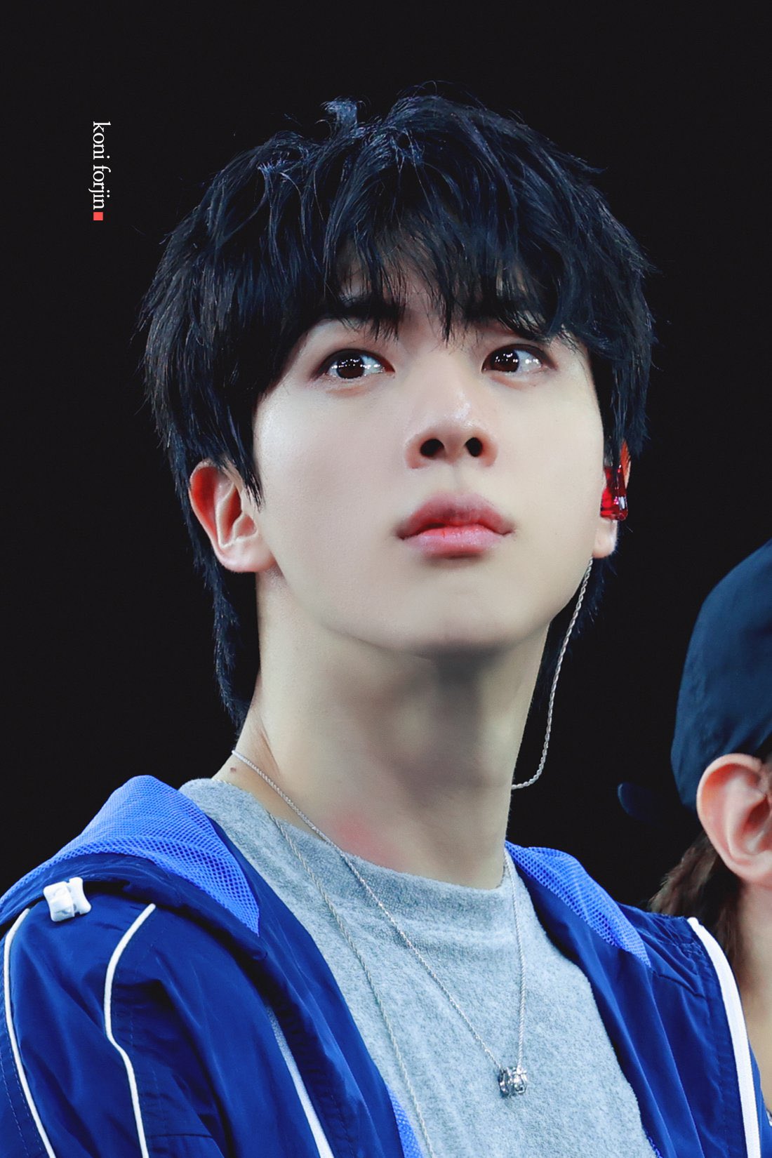 [잡담] 방탄 진 하루차이로 | 인스티즈